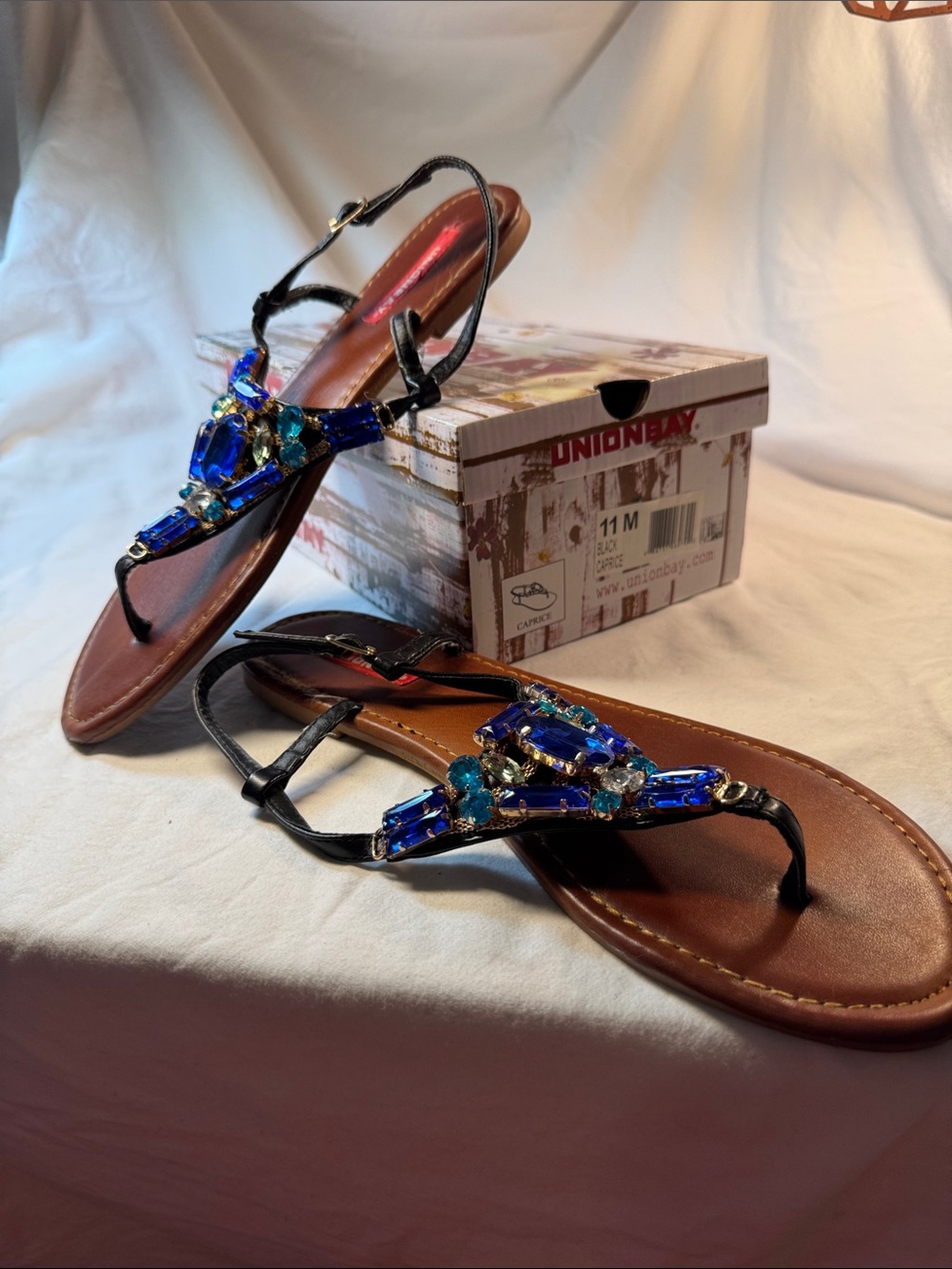 UNIONBAY Black Strap Sandals with Multicolor Gem Accents size 11